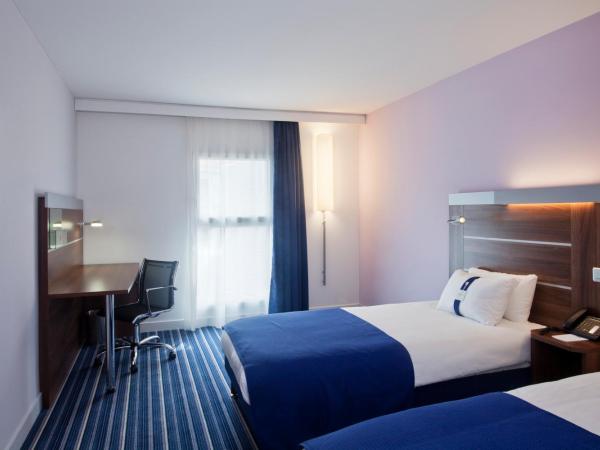 Hôtel Marseille Centre Gare Saint-Charles : photo 6 de la chambre chambre lits jumeaux standard