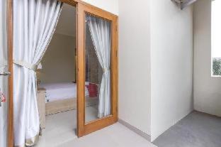 RedDoorz Premium near Ragunan Zoo 2 : photo 3 de la chambre room #408512205