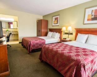 Stayable Orlando at Florida Mall : photo 2 de la chambre room #5802320