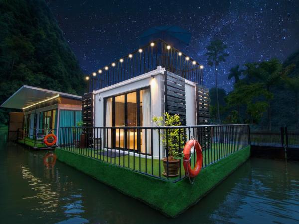 Sunway Lost World Hotel : photo 3 de la chambre malayana floating villa at theme park - 2 adult (theme park closed every tuesday)