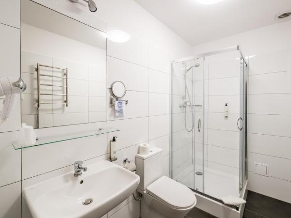 Hotel Lothus : photo 7 de la chambre chambre supérieure lit queen-size