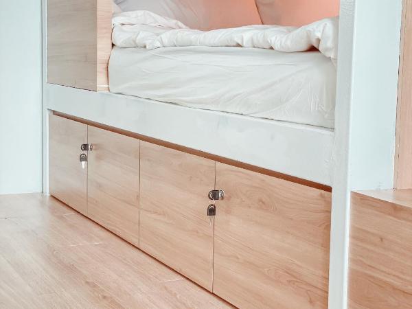 Sarang Hostel at City Centre : photo 1 de la chambre lit dans dortoir mixte de 6 lits