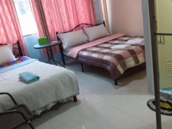 OK.home@Donmuang airport : photo 4 de la chambre chambre triple avec salle de bains privative