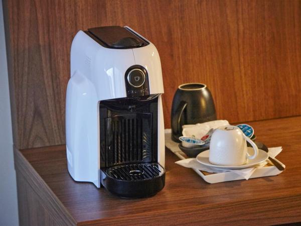 Campanile Dijon Nord - Toison D'or : photo 6 de la chambre chambre exécutive - 1 lit queen-size