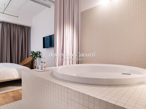 Haus im Tal : photo 1 de la chambre hébergement centre-ville avec jacuzzi