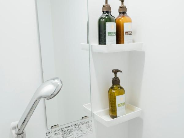 WeBase Hiroshima : photo 1 de la chambre bunk bed in mixed dormitory room with shared bathroom - non-smoking