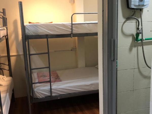 Snooze Inn @Dunlop Street : photo 4 de la chambre lit dans dortoir mixte de 8 lits