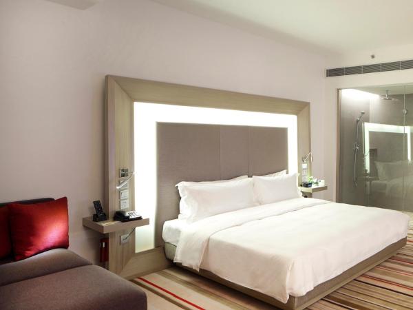Novotel Nanjing East Suning : photo 7 de la chambre chambre exécutive premier avec lit king-size