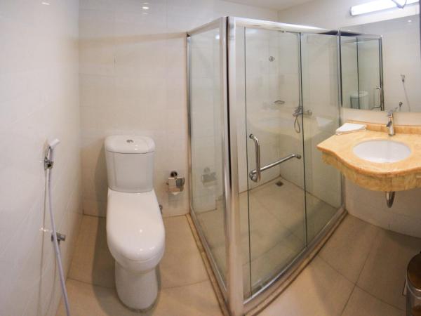 Muscat Inn Hotel : photo 2 de la chambre chambre simple avec balcon