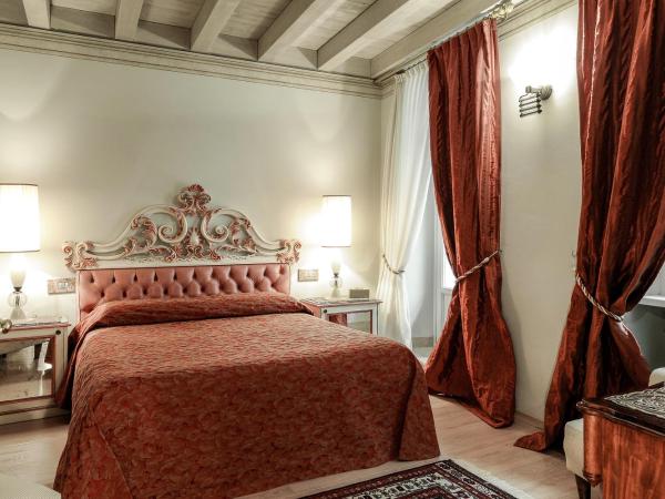 La Corte Di Giulietta : photo 1 de la chambre suite