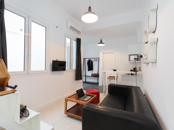 Troon of Athens Apartments : photo 4 de la chambre asteroscopio loft - no8