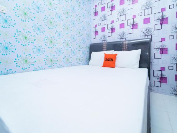 KoolKost At Menceng Raya - Minimum Stay 30 Nights : photo 2 de la chambre chambre double standard