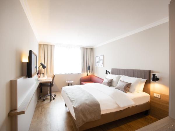 Crowne Plaza Frankfurt Congress Hotel, an IHG Hotel : photo 8 de la chambre chambre standard lit queen-size