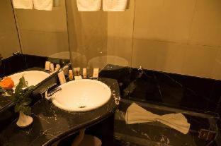 Oum Palace Hotel & Spa : photo 1 de la chambre room #25600211