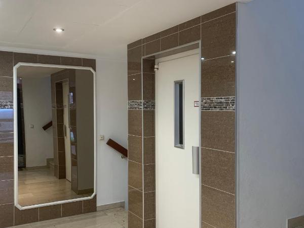 Hotel Mondial Comfort - Frankfurt City Centre : photo 5 de la chambre chambre lits jumeaux