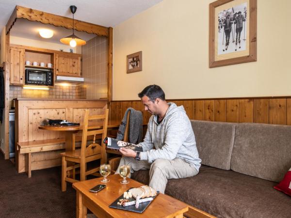 Le Cheval Blanc - Village Montana : photo 3 de la chambre appartement confort 1 chambre (4 personnes)