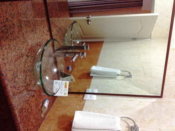 Hotel Isleño : photo 2 de la chambre chambre double premium avec balcon