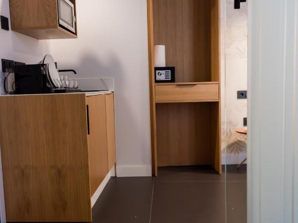 Welldone Quality - Crystal pool : photo 9 de la chambre chambre double supérieure