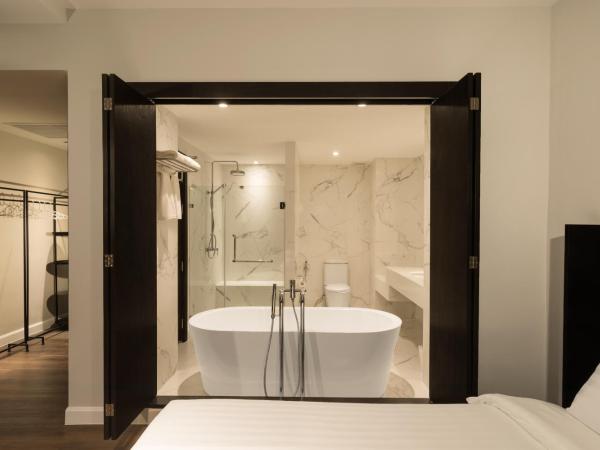 S Ram Leisure Hotel SHA PLUS : photo 5 de la chambre chambre lits jumeaux avec accès à la piscine