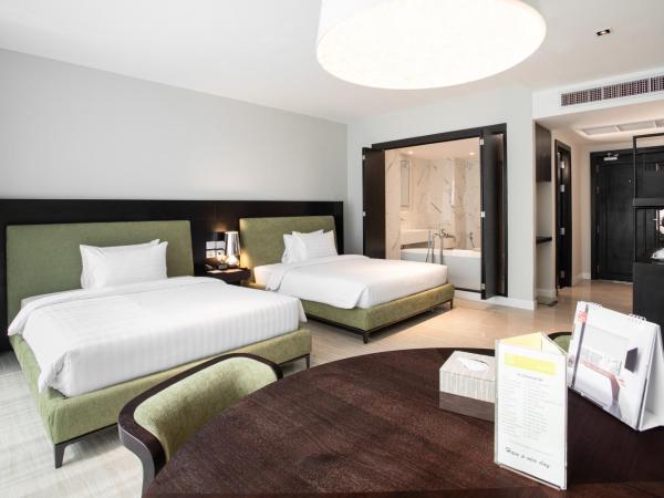 S Ram Leisure Hotel SHA PLUS : photo 2 de la chambre chambre lits jumeaux avec accès à la piscine