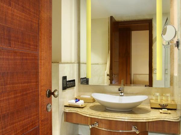 Seven Seas Hotel : photo 2 de la chambre chambre deluxe double ou lits jumeaux