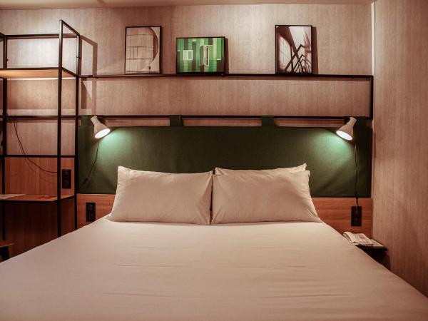 ibis Paris Bastille Opera : photo 7 de la chambre chambre double standard