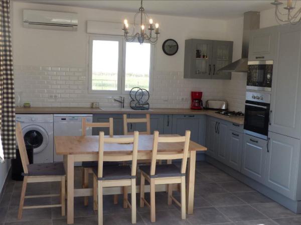 Manade Cavallini - Mas de Pioch : photo 4 de la chambre appartement - rez-de-chaussée