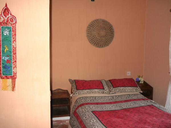 Peace Dragon Lodge : photo 1 de la chambre chambre double Économique