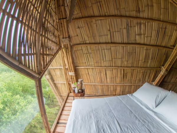 Mamasan Treehouses & Cabins : photo 2 de la chambre suite supérieure 
