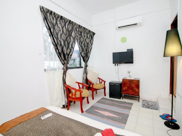 BoraBora Beach Guesthouse Penang : photo 2 de la chambre chambre standard lit queen-size