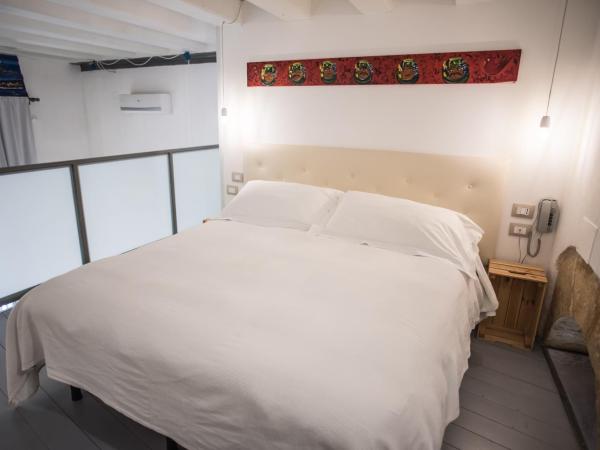 Aretusa Vacanze B&B : photo 9 de la chambre appartement en duplex 2 chambres - rez-de-chaussée