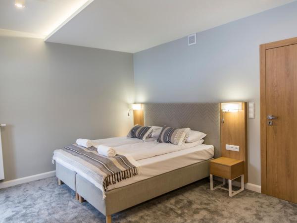 Royal Hill Residence : photo 3 de la chambre appartement de luxe - vue sur montagnes