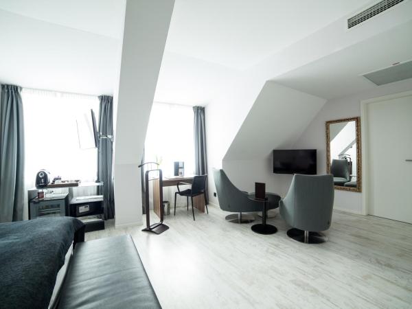 Catalonia Berlin Mitte : photo 4 de la chambre suite junior