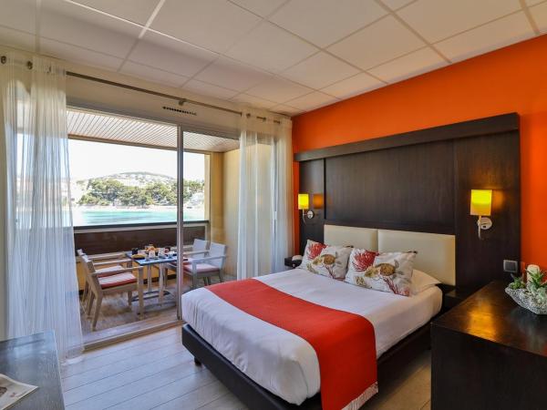Golf Hotel : photo 1 de la chambre suite familiale avec balcon loggia- vue sur plage