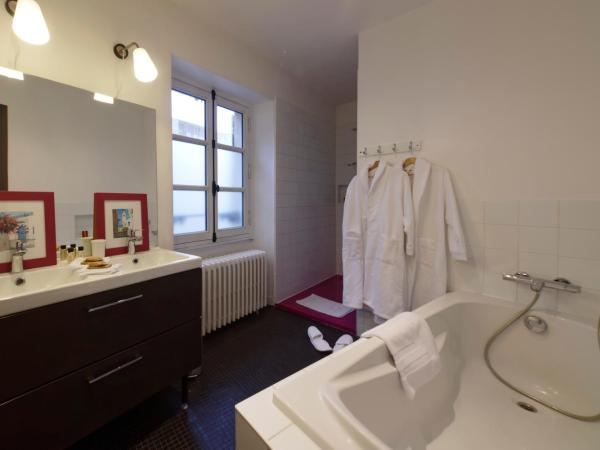 L'HOTEL PARTICULIER - LE MANS : photo 4 de la chambre hébergement les ursulines 