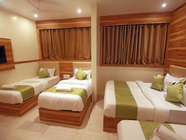 Hotel Al Madina palace : photo 3 de la chambre chambre familiale