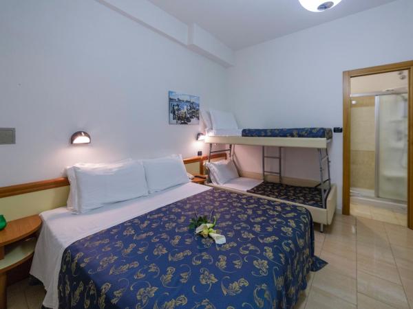 Hotel Sultano : photo 1 de la chambre chambre quadruple