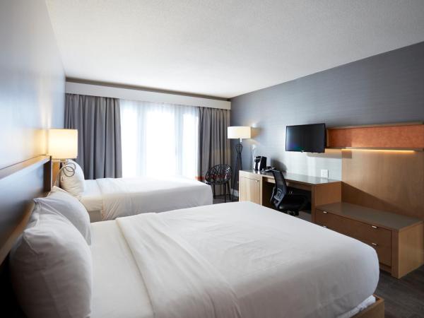 Hôtel Cofortel : photo 3 de la chambre chambre double avec 2 lits doubles - rez-de-chaussée