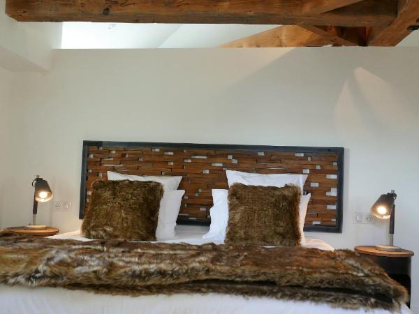 Le Clos des Queyries, Chambres d'Hôtes : photo 3 de la chambre suite salinières - vue sur jardin