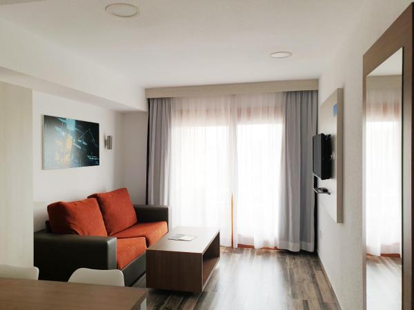Sandos Benidorm Suites : photo 4 de la chambre appartement indépendant