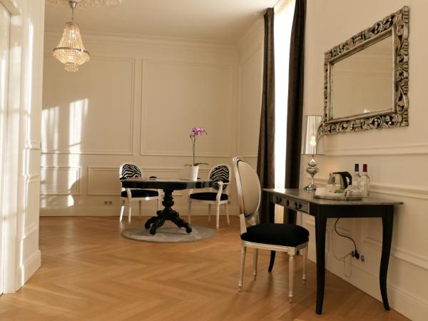 Le Clos des Queyries, Chambres d'Hôtes : photo 4 de la chambre suite dijeaux - vue sur jardin