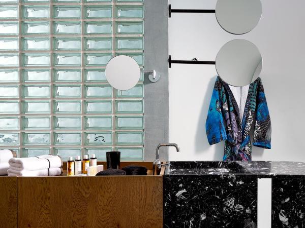 Dyo Suites : photo 9 de la chambre suite deluxe avec jacuzzi extérieur - vue sur mer