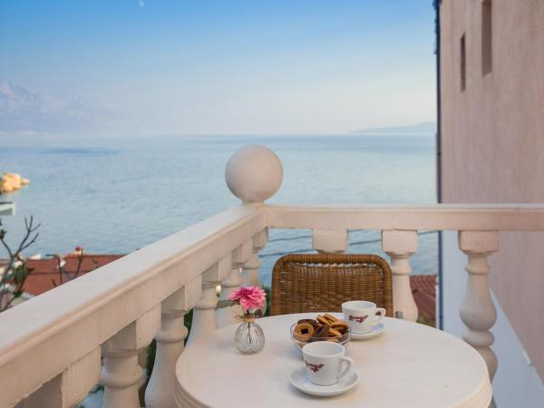 Family Beach Rooms : photo 2 de la chambre chambre quadruple - vue sur mer