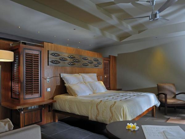 Trou aux Biches Beachcomber Golf Resort & Spa : photo 2 de la chambre suite côté plage avec piscine