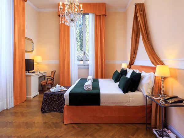Hotel Villa Carlotta : photo 6 de la chambre chambre deluxe double ou lits jumeaux