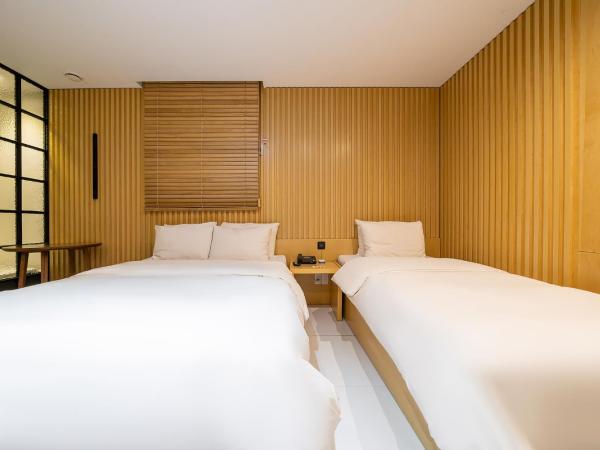 Hotel The Designers Kondae : photo 3 de la chambre chambre lits jumeaux familiale de luxe