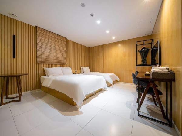 Hotel The Designers Kondae : photo 1 de la chambre chambre lits jumeaux familiale de luxe