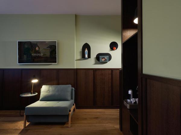 Hotel Mariënhage : photo 2 de la chambre hébergement modern monk xl