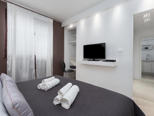 Apartments and rooms Villa Bori : photo 3 de la chambre suite avec balcon