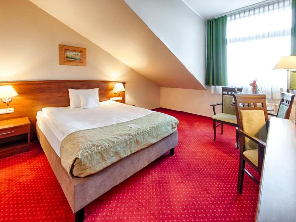 Grand Royal Hotel : photo 2 de la chambre chambre double